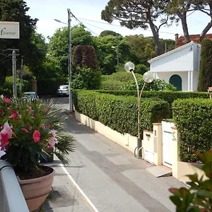 3* Hotell Miramar- Cap D'antibes - La Garoupe Plage