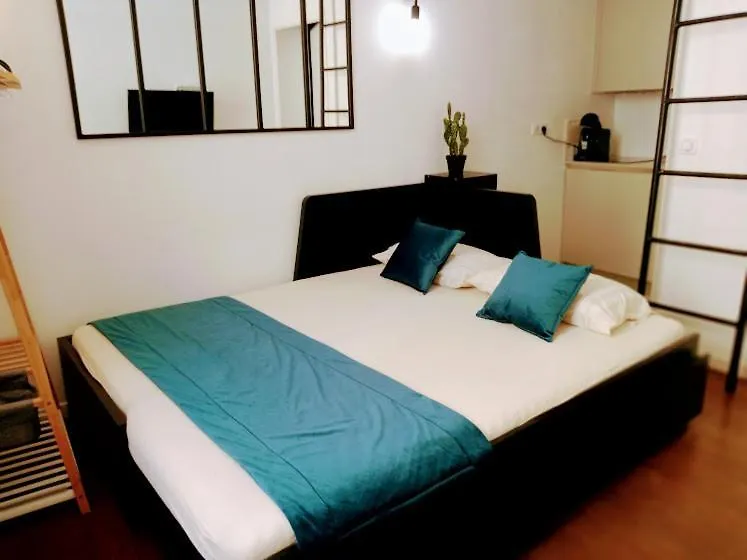 Apartment Studio Vieil Antibes Marche Provencal